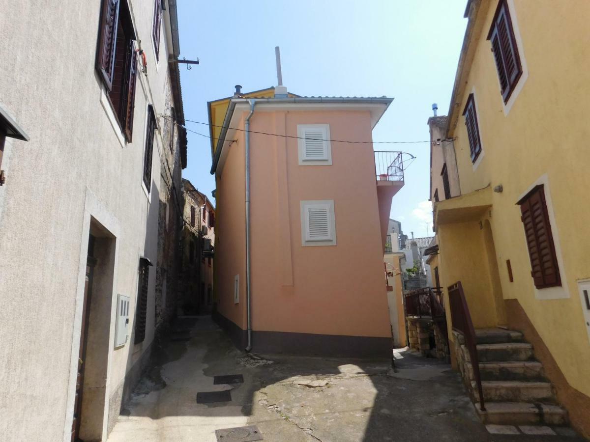 Studio Apartman Old Town Novi Vinodolski Ngoại thất bức ảnh